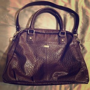 Thirty-one “Couture Street” bag